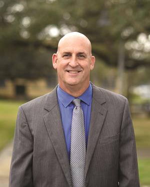 Dr. David Hinds